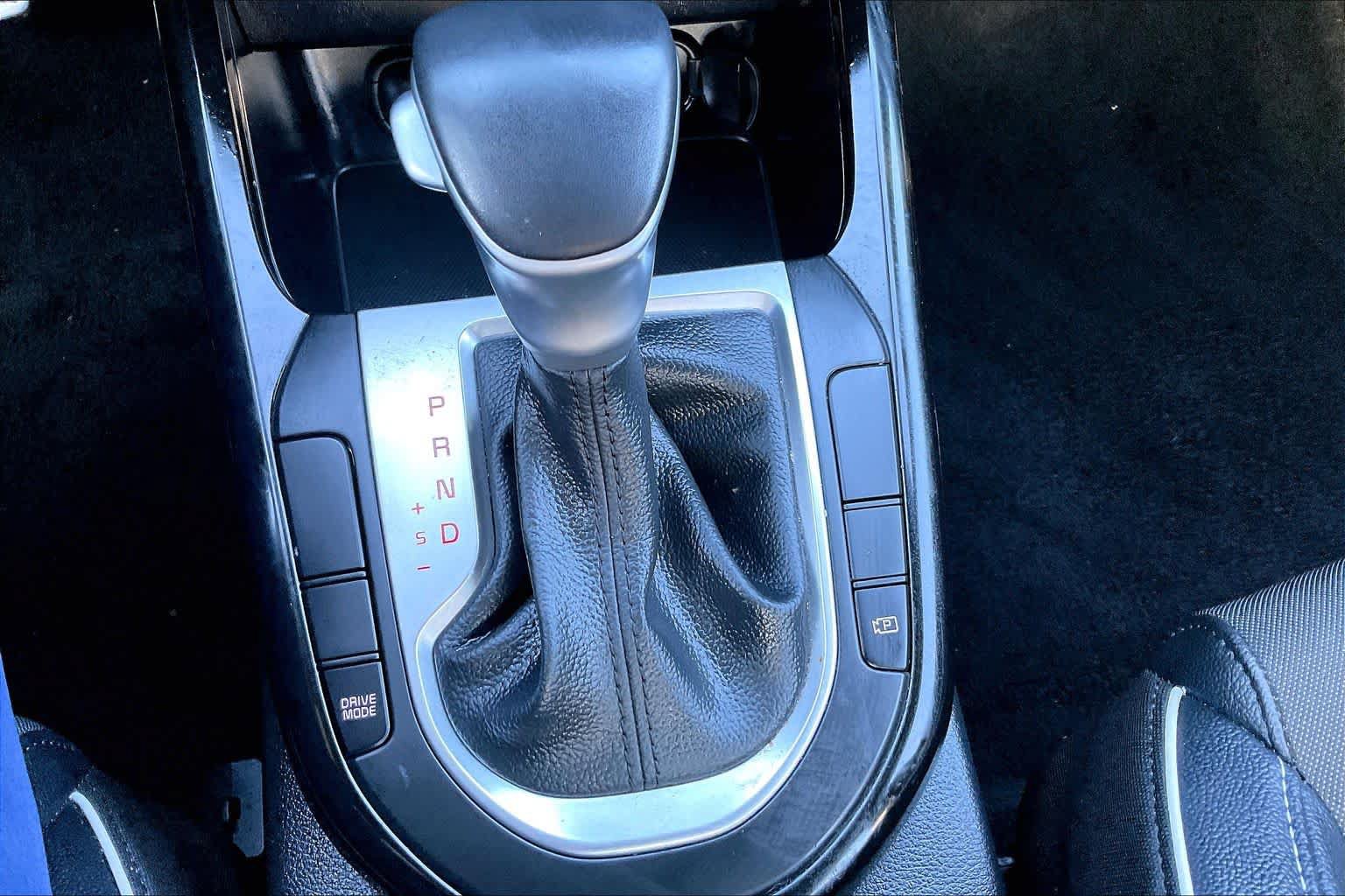 Used 2024 Kia Forte GT-Line FWD image 35