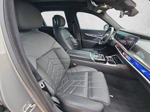 Used 2023 BMW 760i xDrive 760i xDrive image 20