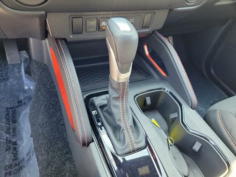 Used 2025 Nissan Frontier Pro-X RWD image 31