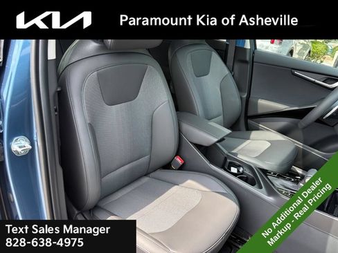 New 2026 Kia Niro EX w/ EX Premium Package FWD image 21
