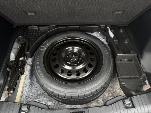 Used 2023 Ford Escape Platinum image 37