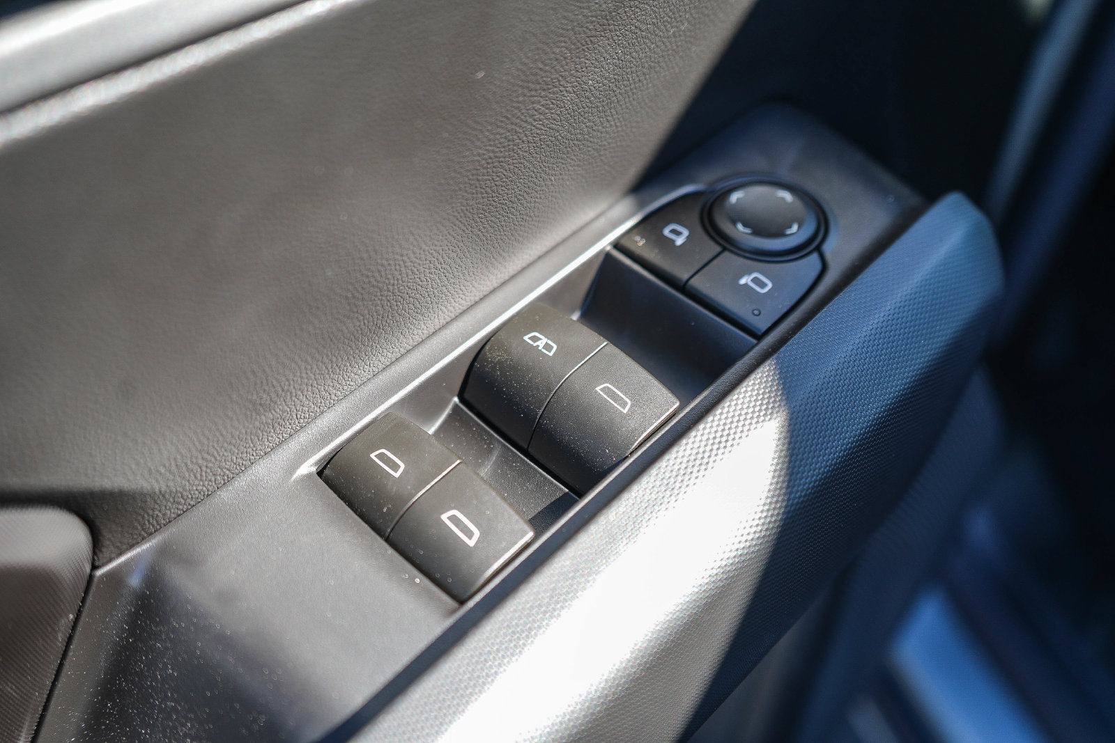 New 2026 Chevrolet Colorado LT w/ LT Convenience Package RWD image 22