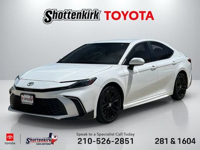 Used 2025 Toyota Camry SE w/ Convenience Package