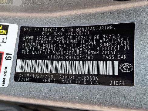 Certified 2025 Toyota Camry LE FWD image 27