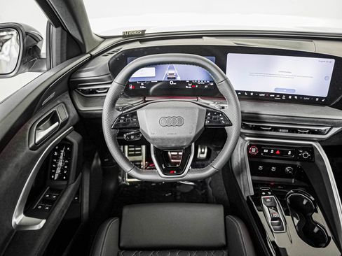 New 2026 Audi SQ5 Premium Plus AWD/4WD image 11