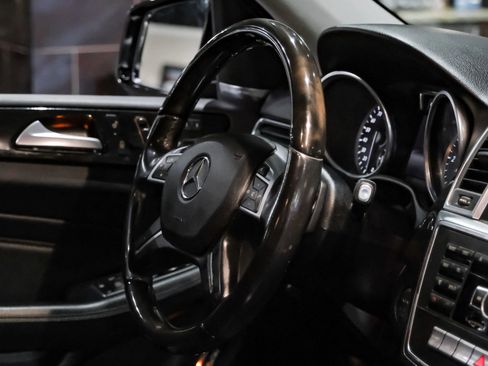 Used 2015 Mercedes-Benz ML 250 BlueTEC 4MATIC image 13