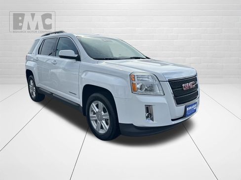 Used 2015 GMC Terrain SLT w/ Open Road Package image 2