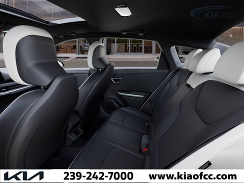 New 2026 Kia K4 GT-Line FWD image 18