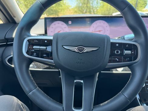 Used 2026 Genesis GV70 2.5T AWD/4WD image 9
