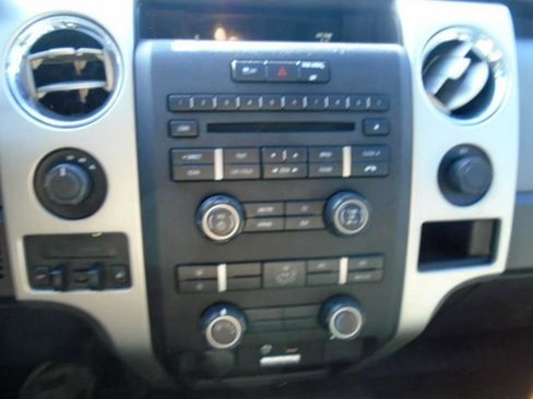 Used 2014 Ford F150 XLT image 13