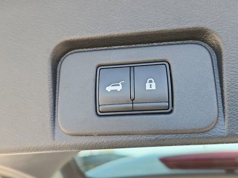 Used 2023 Nissan Rogue SL w/ SL Premium Package AWD/4WD image 25