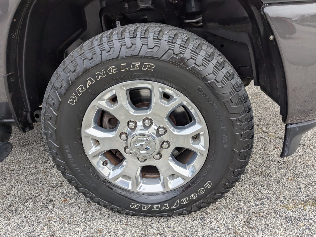 Used 2024 RAM 2500 Laramie AWD/4WD image 20