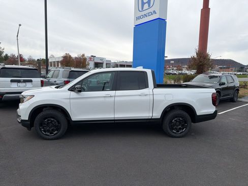 New 2026 Honda Ridgeline TrailSport image 3