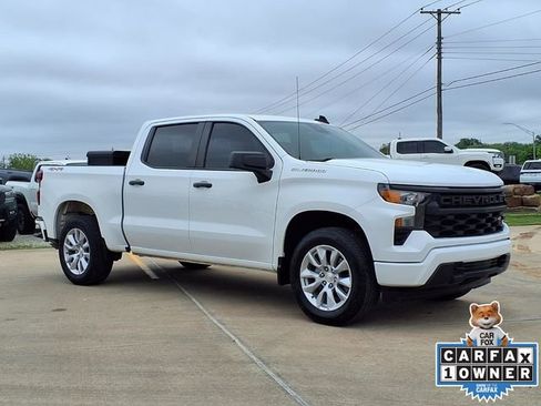 Used 2023 Chevrolet Silverado 1500 Custom AWD/4WD image 16