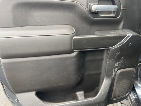 Used 2021 GMC Sierra 1500 AT4 w/ AT4 Premium Package image 12