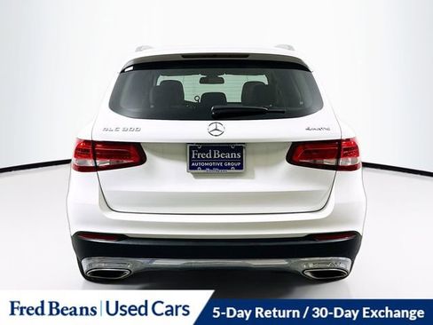 Used 2019 Mercedes-Benz GLC 300 4MATIC image 6