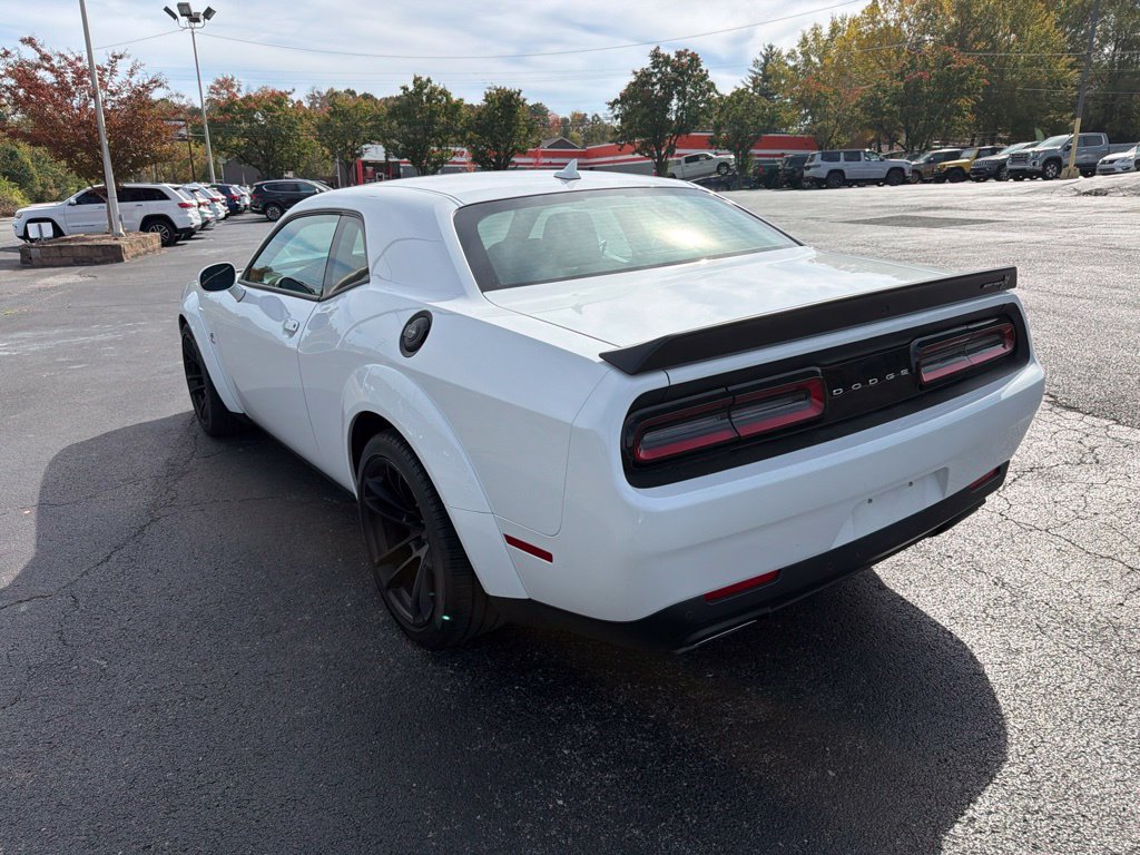 Used 2022 Dodge Challenger R/T Scat Pack RWD image 8