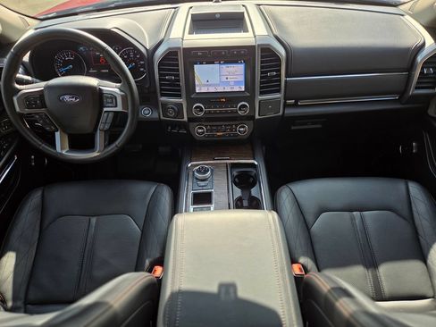Used 2019 Ford Expedition Platinum RWD image 9