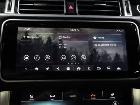 Used 2019 Land Rover Range Rover Supercharged image 14