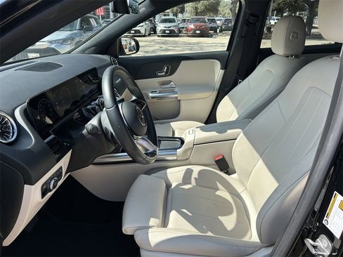 Used 2024 Mercedes-Benz GLA 250 image 10