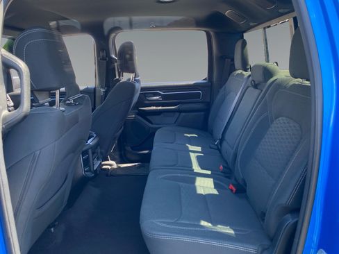 Used 2025 RAM 1500 Big Horn AWD/4WD image 13