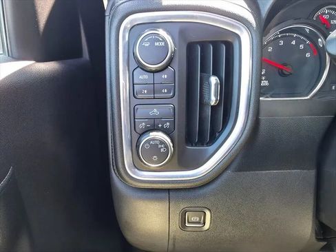 Used 2021 Chevrolet Silverado 1500 LT w/ All Star Edition Plus AWD/4WD image 31