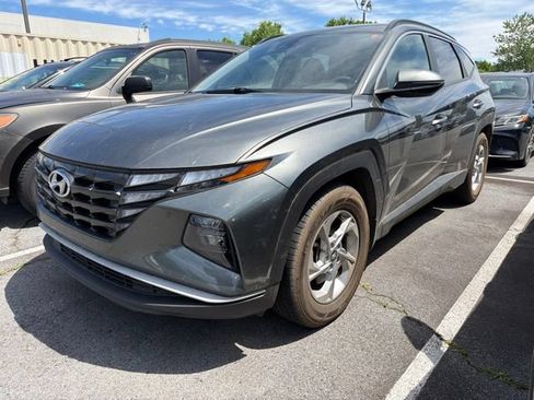 Used 2022 Hyundai Tucson SEL FWD image 3