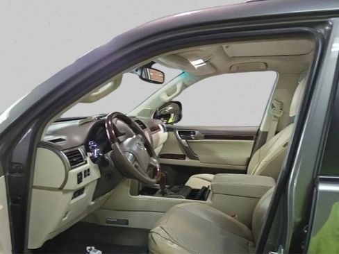 Used 2013 Lexus GX 460 Premium image 7