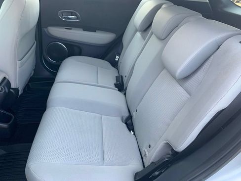 Used 2021 Honda HR-V EX image 16