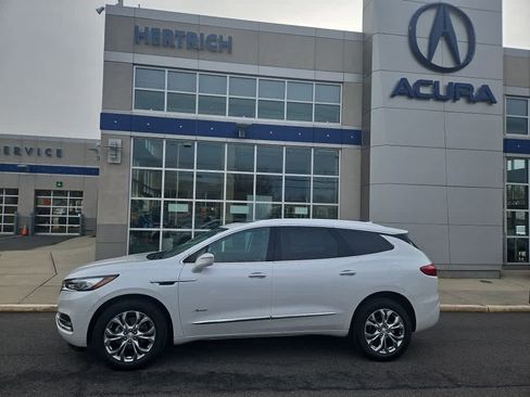 Used 2020 Buick Enclave Avenir w/ Avenir Technology Package image 3