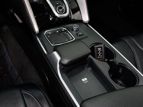 Certified 2025 Acura TLX w/ Technology Package image 24