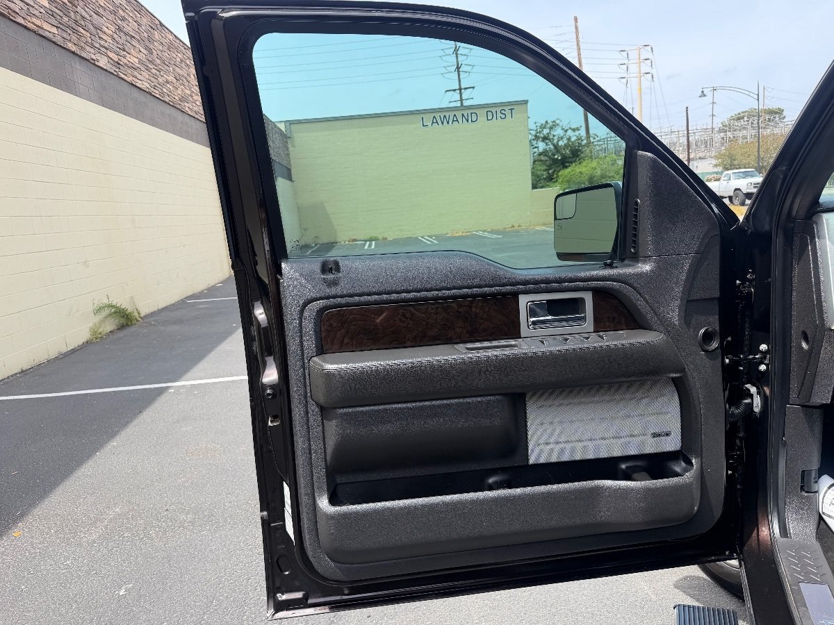 Used 2013 Ford F150 Platinum AWD/4WD image 11