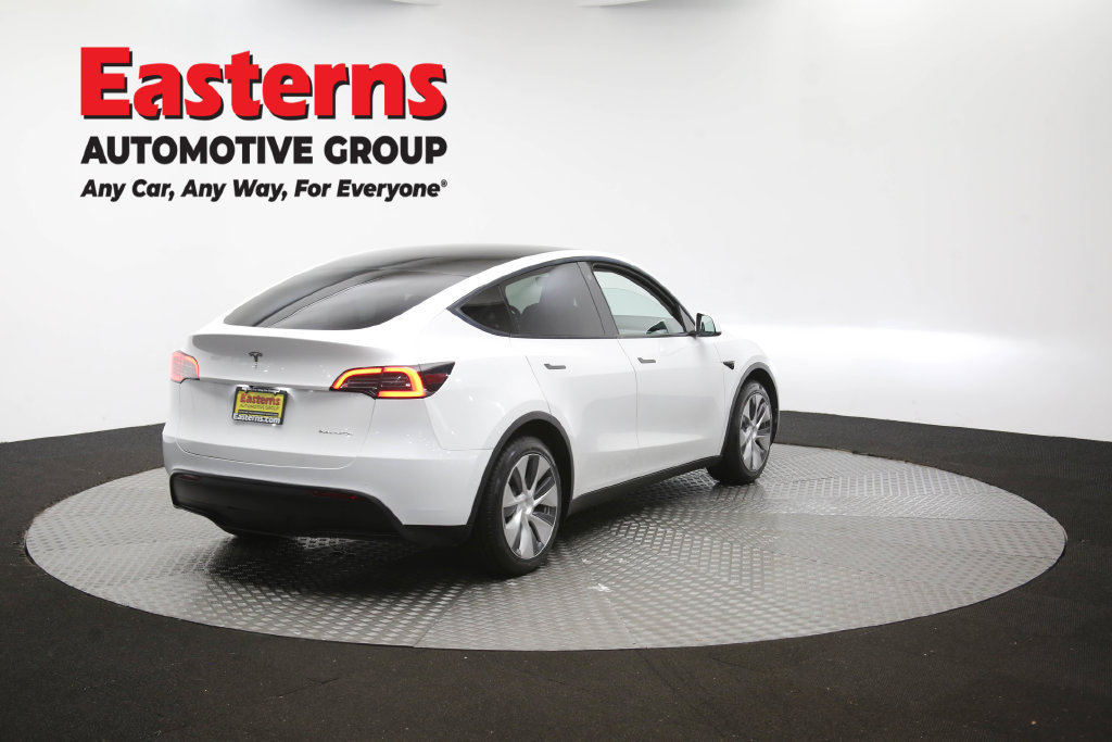 Used 2022 Tesla Model Y Long Range AWD/4WD image 38