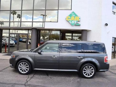 Used 2019 Ford Flex Limited image 5