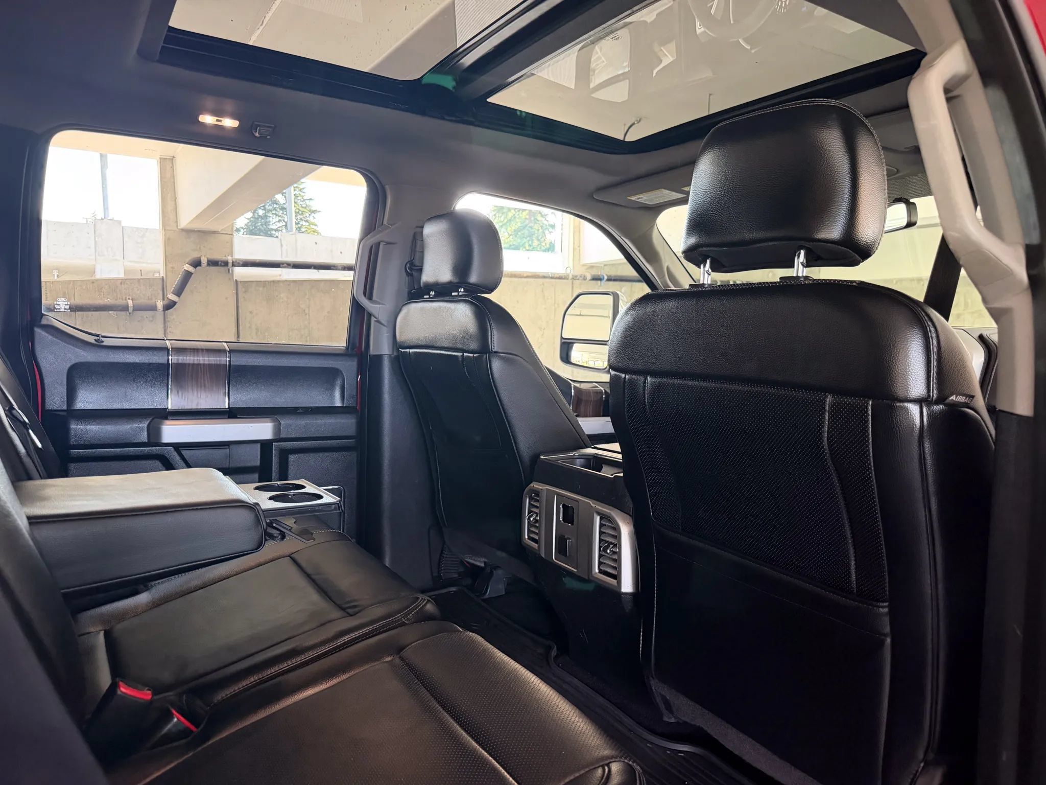 Used 2015 Ford F150 Lariat AWD/4WD image 25