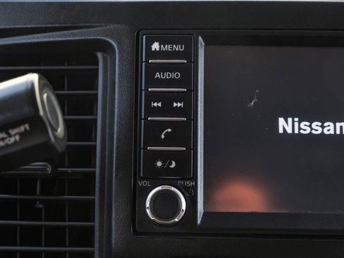 Used 2020 Nissan NV 2500 SV image 28