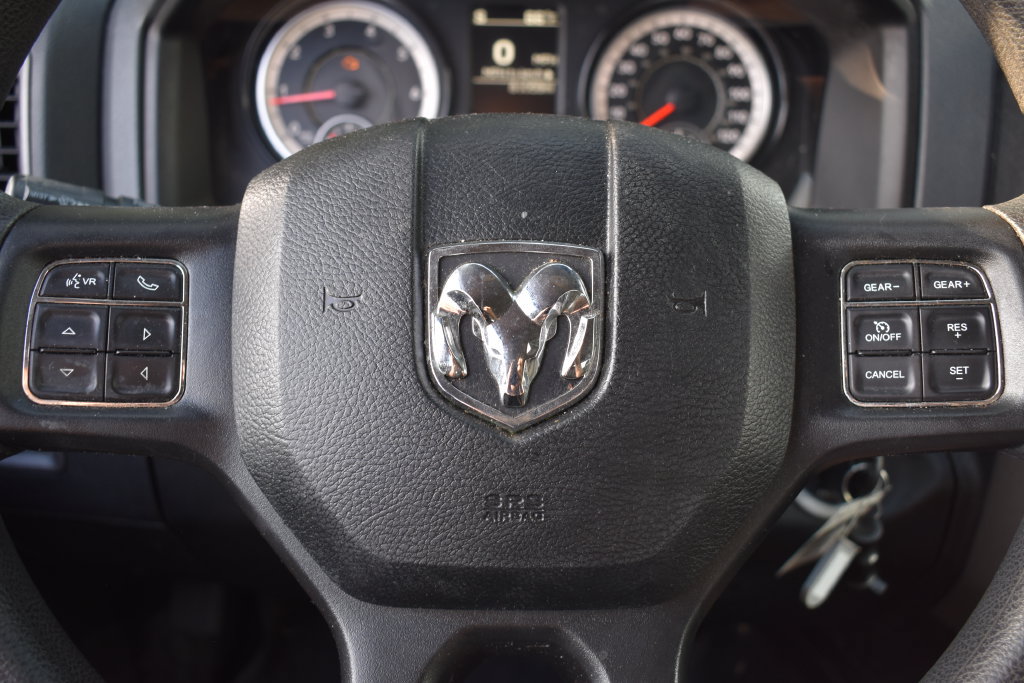 Used 2018 RAM 1500 Express w/ Express Value Package AWD/4WD image 12
