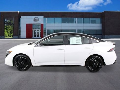 New 2026 Nissan Sentra SR FWD image 2
