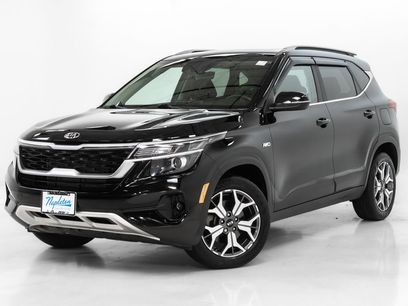 Used 2021 Kia Seltos EX
