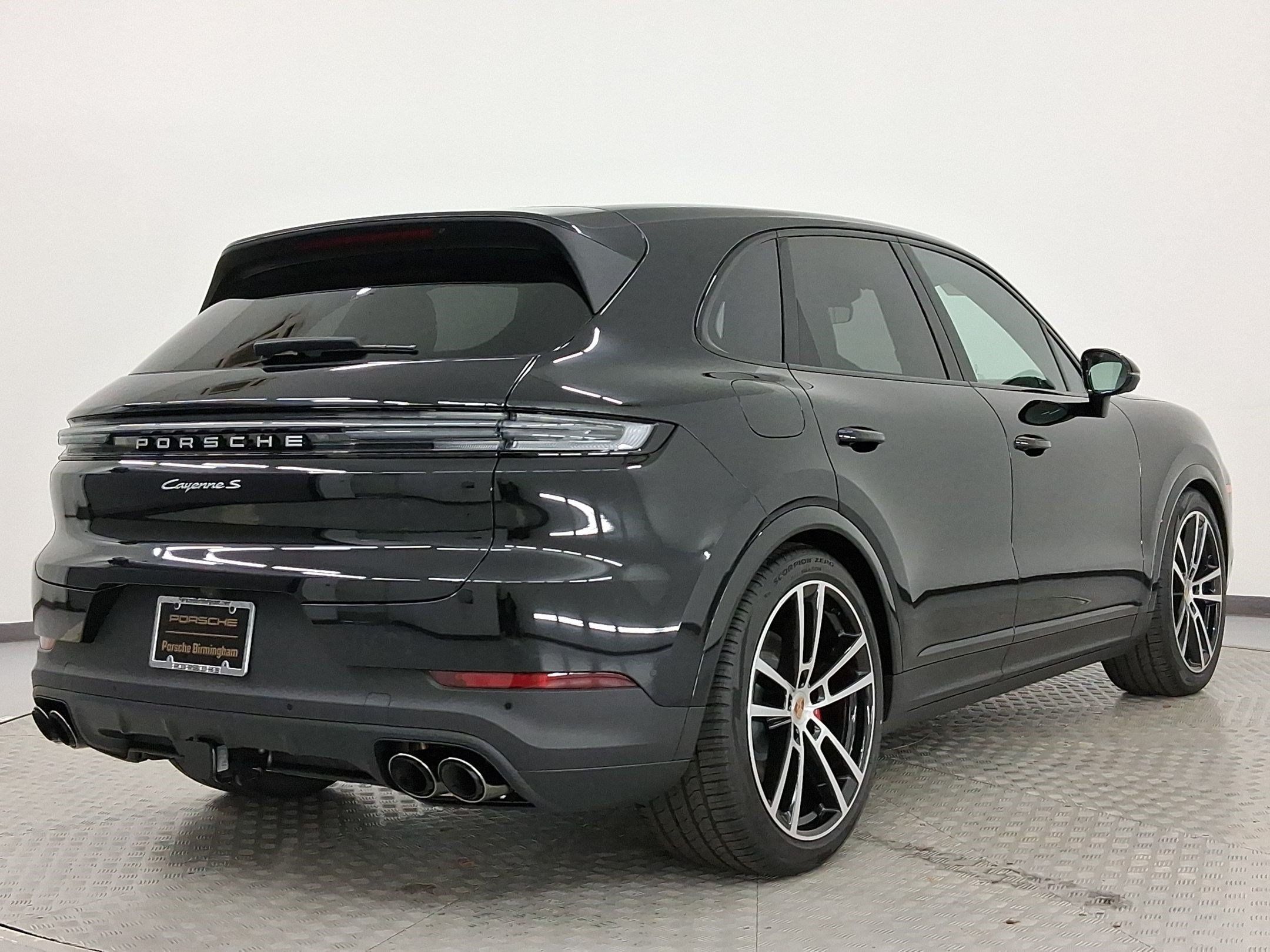 Used 2026 Porsche Cayenne S AWD/4WD image 7