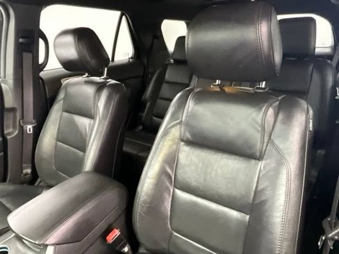 Used 2014 Ford Explorer Limited AWD/4WD image 6