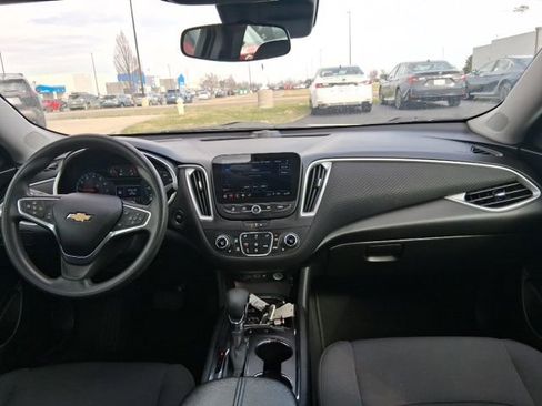 Used 2023 Chevrolet Malibu LT w/ Driver Confidence Package FWD image 11