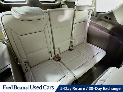 Used 2023 GMC Yukon XL Denali AWD/4WD image 35