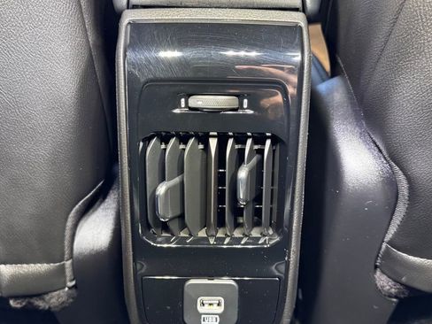 Used 2025 Jeep Compass Latitude AWD/4WD image 43