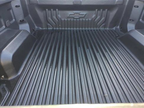 Used 2020 Chevrolet Silverado 1500 LT Trail Boss image 23