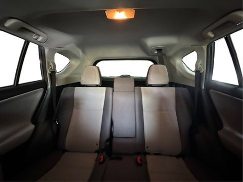 Used 2014 Toyota RAV4 XLE AWD/4WD image 13