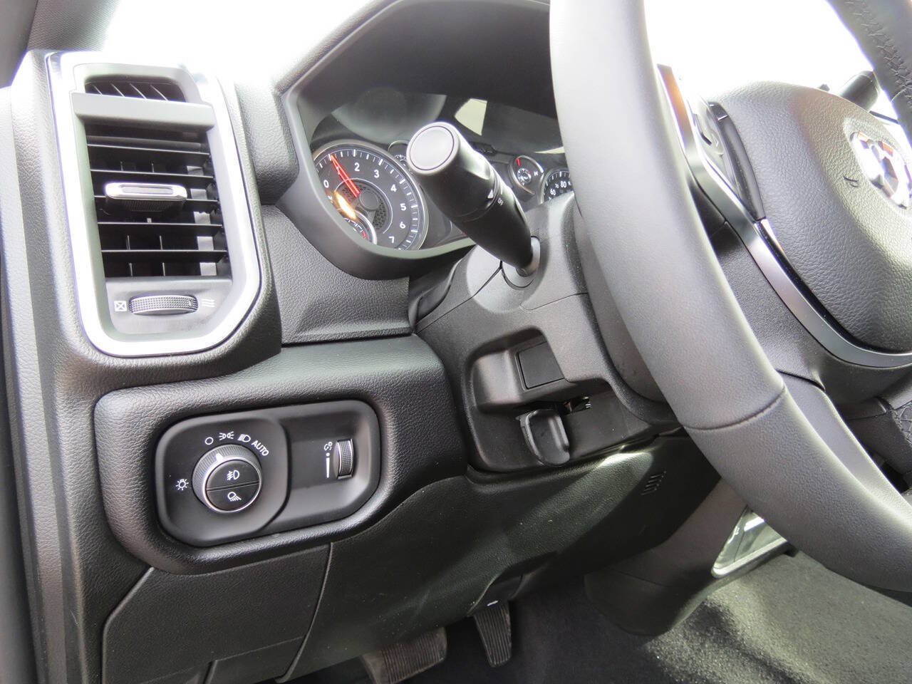 Used 2026 RAM 2500 Big Horn AWD/4WD image 12