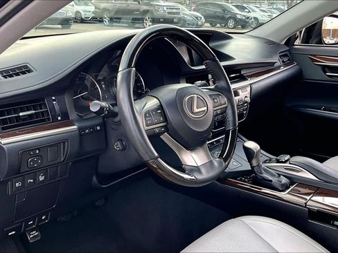 Used 2016 Lexus ES 350 image 28