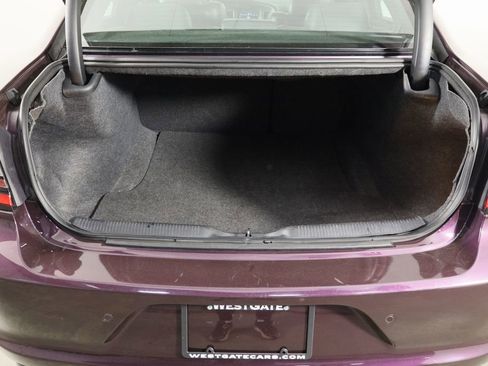 Used 2021 Dodge Charger SXT w/ Leather Interior Group image 18