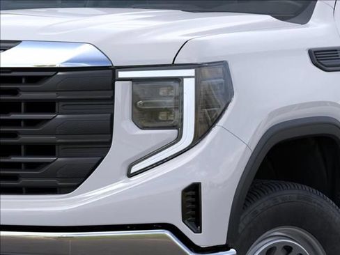 New 2026 GMC Sierra 1500 Pro w/ Pro Value Package AWD/4WD image 10